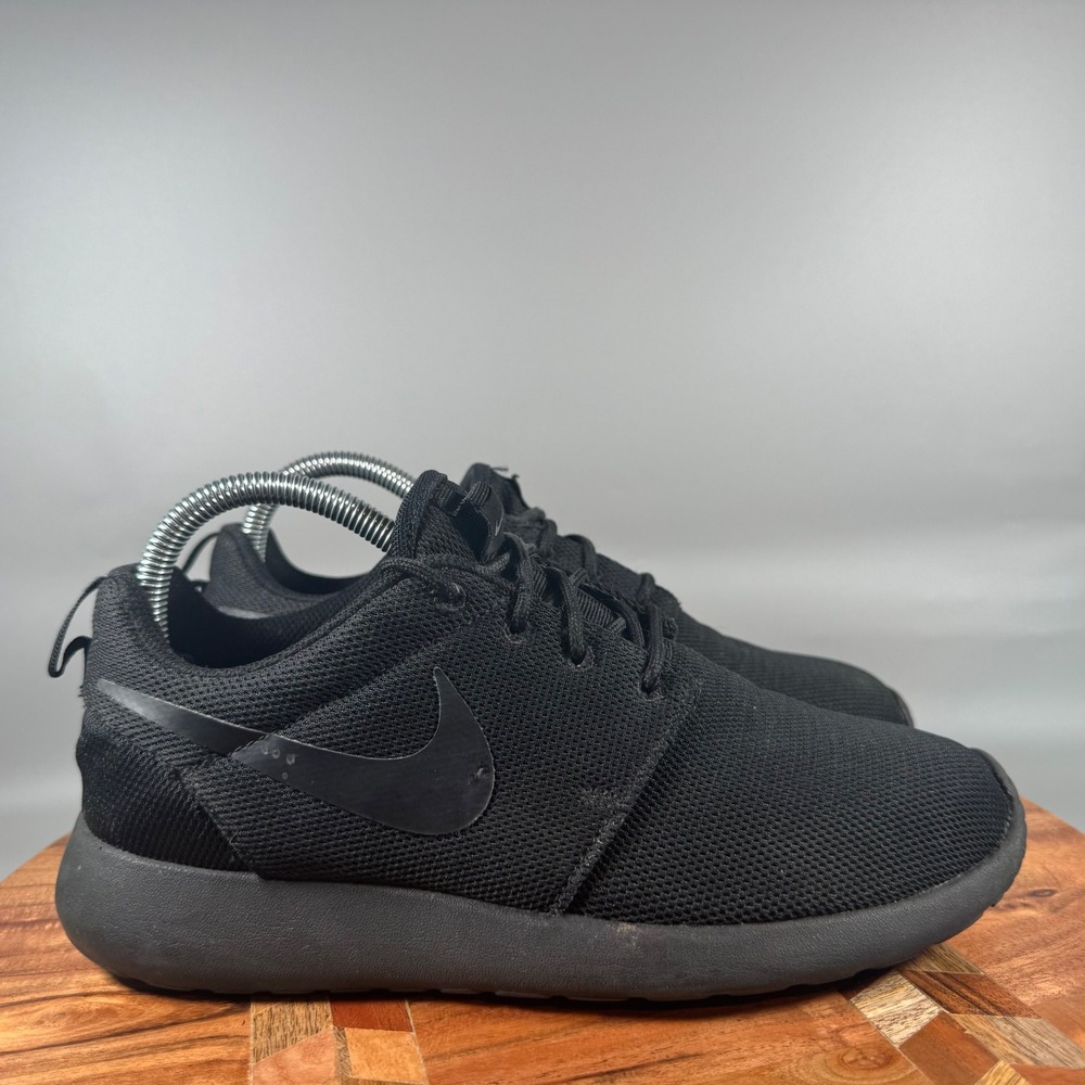 Nike‎ Roshe One Womens Black Mesh Running Shoes 511882-096 Size 7.5